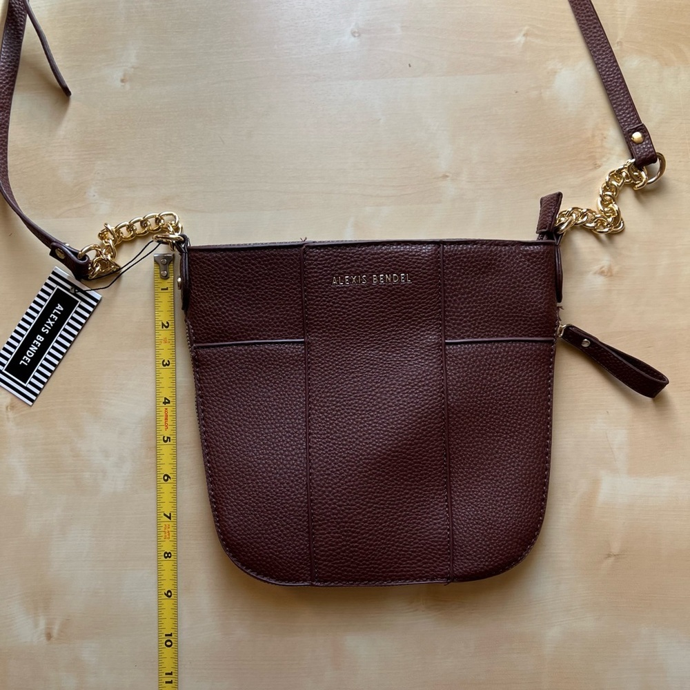 Alexis Bendel Dark Brown Expandable Crossbody Bag with Gold Chains New - Picture 9 of 11
